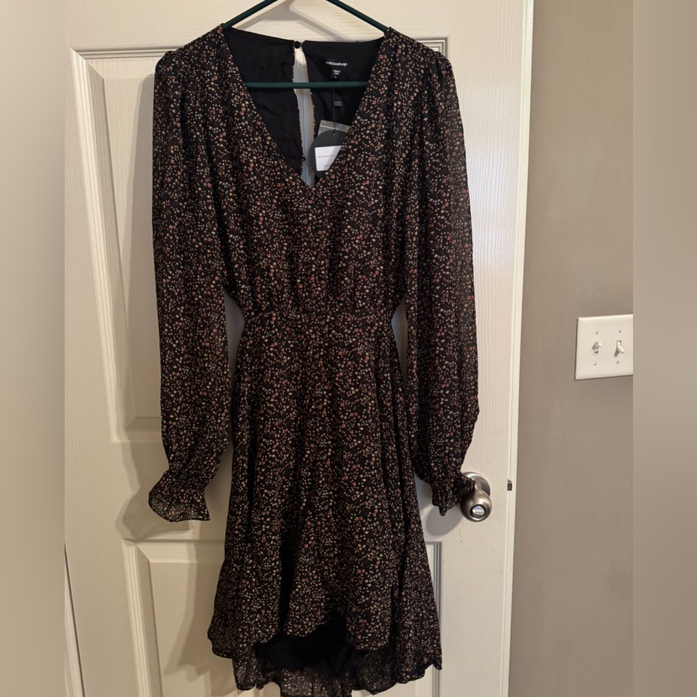Women’s dress- NWT- Large
